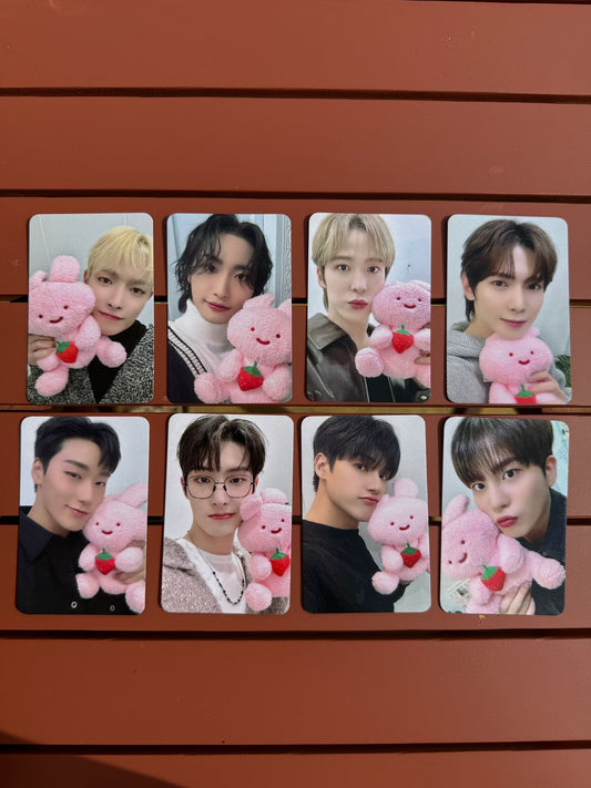ATEEZ - THE WORLD EP.FIN: WILL EVERLINE 2nd Lucky Draw Strawberry Ver. Photocard