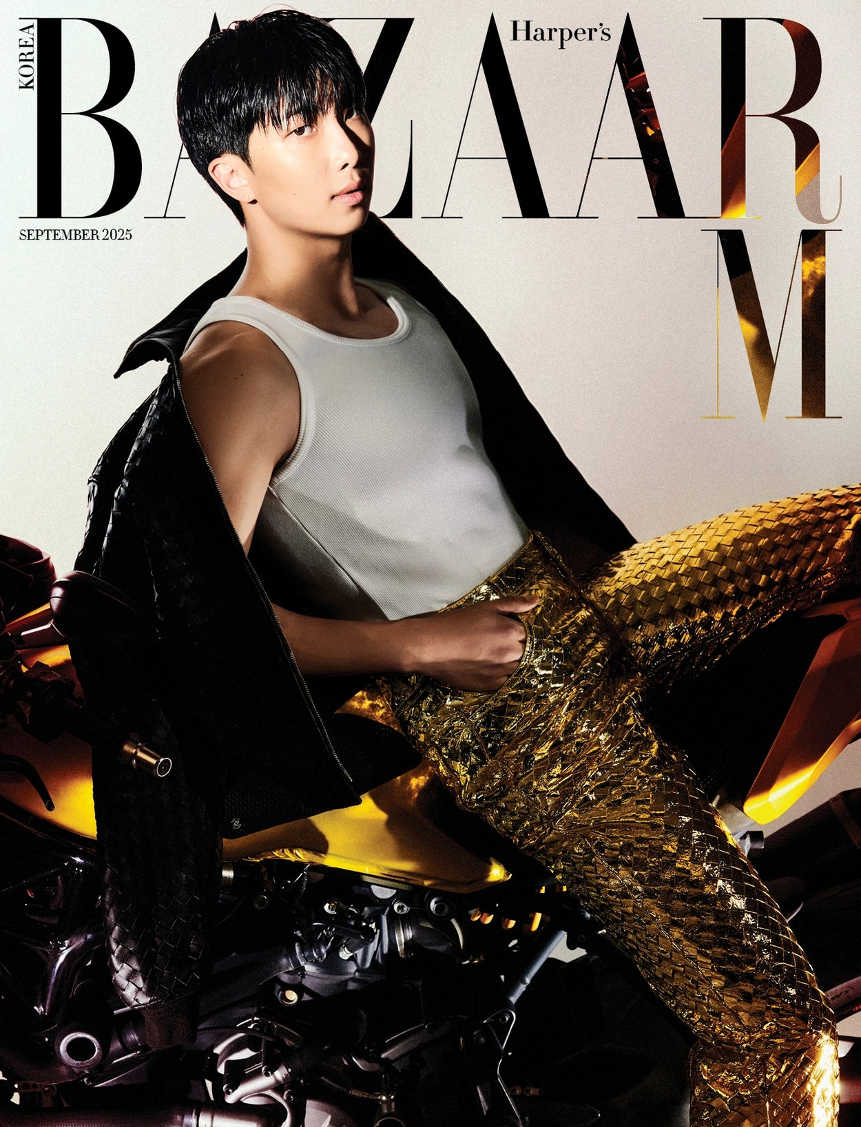 [PRE-ORDER] BAZAAR Magazine - September 2025 (Cover. BTS RM)