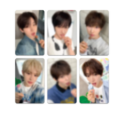 [PRE-ORDER] KickFlip - Between Us [2027 Season's Greetings]