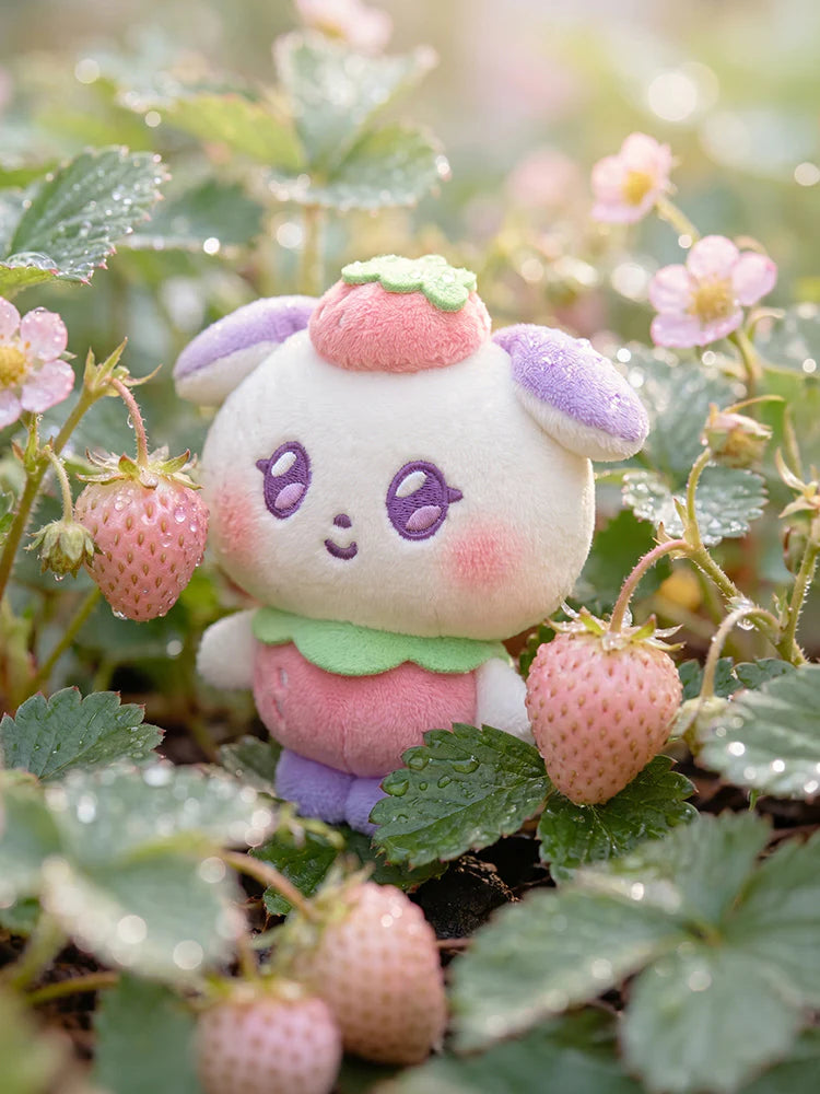 [PRE-ORDER] ATEEZ - Fruit Plush Keyring [MIGHTEEZ - Berry Breezy Fairy]