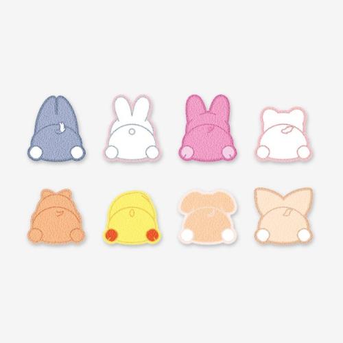 [PRE-ORDER] Stray Kids - SKZOO Magnetic Holder [<dominATE : celebrATE> Merch]