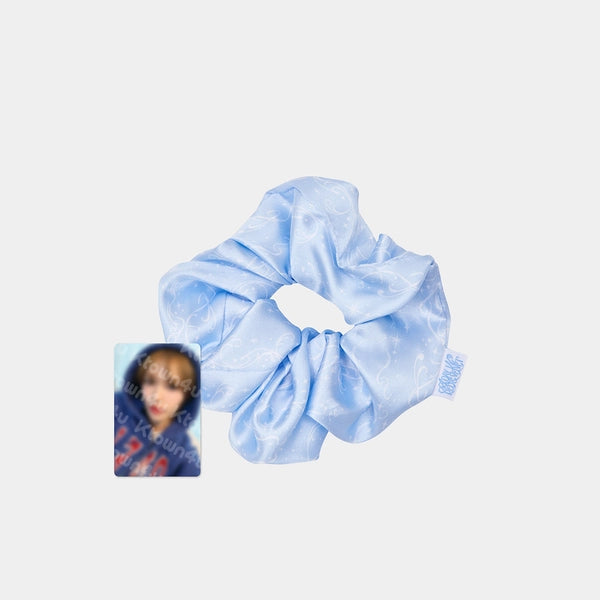 [PRE-ORDER] Red Velvet - 2026 FANCON A Day in Red & Velvet MD All Items - SCRUNCHIE SET